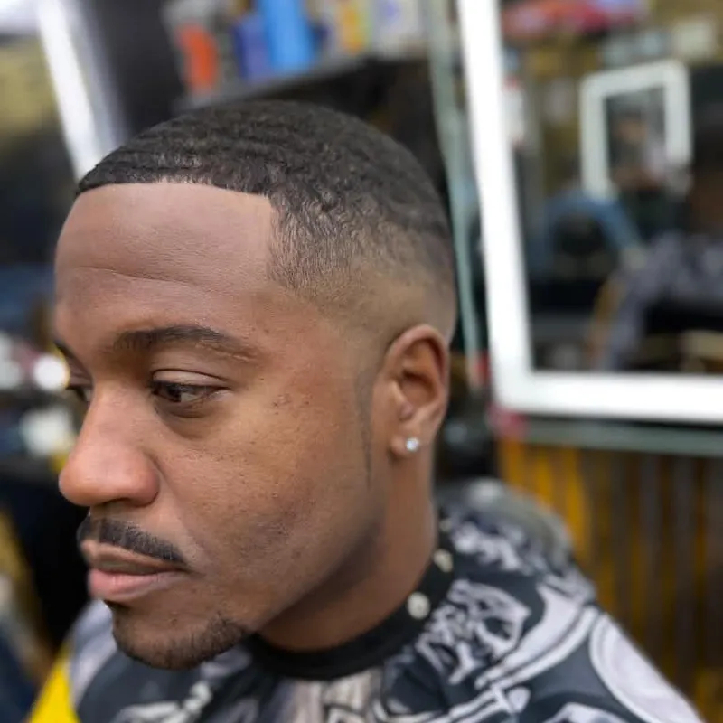 Waves con taper fade y line-up limpio